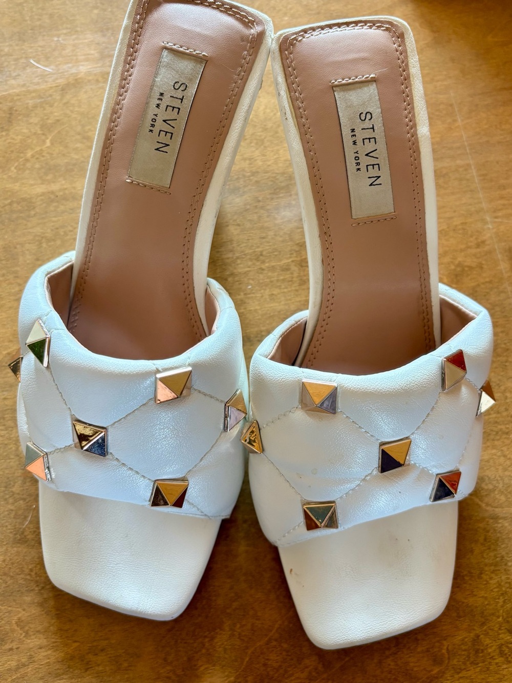 STEVEN New York White Quilted Slide Heels with Pyramid Studs